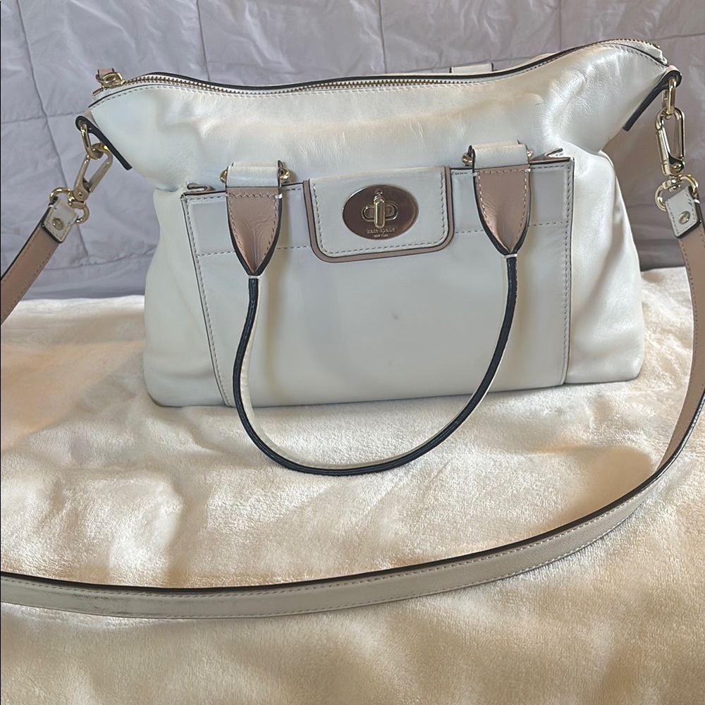 Kate Spade White and Tan Shoulder Bag with Structured Design